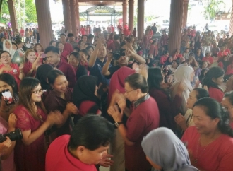 Maknai HUT ke-67, Sofyan Tan Sebut Keberhasilan Anak Kurang Mampu Kuliah Sebagai Kado Terbesar
