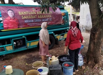 Abraham Garuda Laksono Bantu 205 KK di Curug Wetan yang Krisis Air Bersih