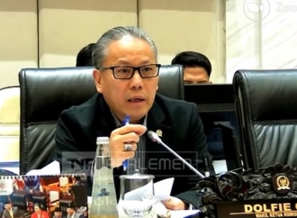 Dolfie OFP Dorong Bank Indonesia Evaluasi KPI Stabilitas Rupiah  