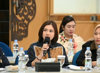 Vita Ervina Minta Pemerintah Tak Terburu-buru Terapkan Rujukan Berbasis Kompetensi