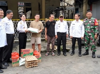 Tjhai Chui Mie Turun Langsung Bantu Warga Terdampak Kebakaran Pasar Hongkong 
