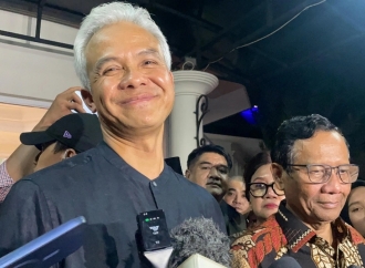 Abaikan Isu Pemakzulan Gibran, Ganjar Minta Pemerintah Fokus Urus Asap Karhutla