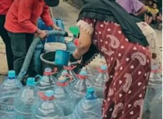 Bale Rakyat Aria Bima Droping Air Bersih Untuk Warga Dukuh Nganjung Anjung