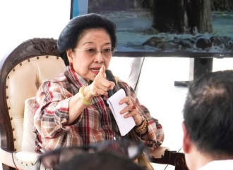 Tinjau Abrasi Pantai Kuta, Megawati Sentil Ego Sektoral dan Tegaskan Indonesia Negara Kepulauan