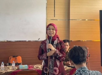 Ineu Purwadewi Ajak Siswa SMK Majalengka Melek Politik, Berdemokrasi, Bijak Bermedia Sosial