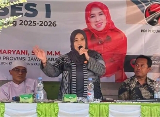 Diah Fitri Maryani Dorong Pelajar SMK Taman Siswa Cirebon Melek Demokrasi dan Literasi Digital