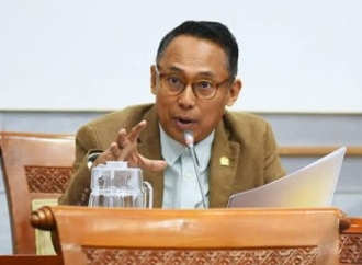 Junico Siahaan: Kabut Asap Lintas Batas Perlu Dijawab dengan Diplomasi Bersahabat