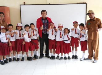 Fraksi PDI Perjuangan DPR RI Alokasikan Anggaran Revitalisasi untuk 10 Sekolah di Kabupaten TTS