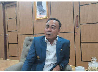 Penyaluran Gaji PNS Lewat Koperasi, Maka Bank Daerah Akan Tumbang