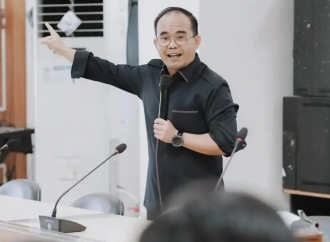 Yeremia Mendrofa Minta Pergub Pemberdayaan Pesantren Berdampak Nyata dan Inklusif