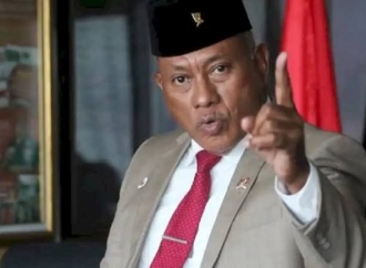 DPR Didesak Awasi Ijazah Gibran: Rakyat Kecil Wajib Berijazah, Wapres Kok Jadi Polemik?