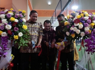 Tri Adhianto dan Wakilnya Resmikan UP Padel, Kolaborasi dengan Malaka Toast