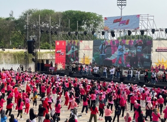Merah Muda Berkebudayaan: Ketika Tradisi Menemukan Panggung Baru