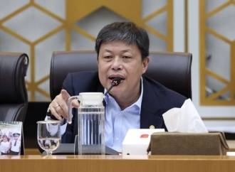 Alex Indra Lukman Desak Korporasi Pelaku Karhutla Dijatuhi Pidana Maksimal