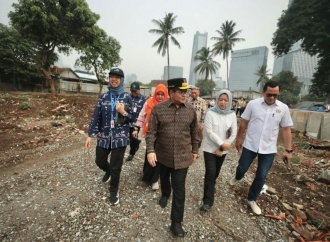 Yuke Yurike Sebut Normalisasi Kali Mampang Butuh Waktu Panjang, Alat Berat Sulit Masuk