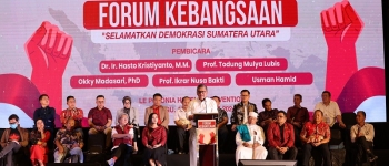 https://img.gesuri.id/crop/350x150/content/2024/11/18/199841/ikrar-nusa-bakti-hingga-usman-hamid-hadiri-forum-selamatkan-demokrasi-di-sumatera-utara-N6uwBY06g5.jpeg