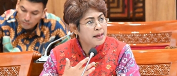 https://img.gesuri.id/crop/350x150/content/2025/05/19/212673/mercy-barends-minta-pemprov-maluku-siapkan-sdm-untuk-bekerja-di-blok-masela-OEKWipi2HY.jpg
