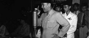 https://img.gesuri.id/crop/350x150/content/2026/08/07/253053/7-agustus-1945-bung-karno-ppki-milik-seluruh-rakyat-indonesia-tanpa-campur-tangan-asing-ibmU1grkdJ.jpg