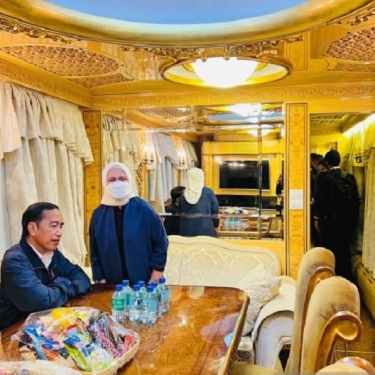 Presiden Jokowi Menuju Kyiv Ukraina dengan Kereta Luar Biasa