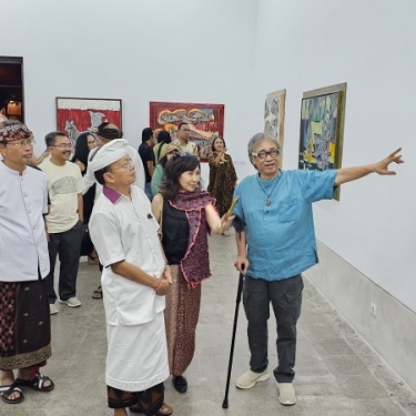 Tektokan Hasto dan Butet Kertaredjasa di Ubud Bali, Jalan Perjuangan Lewat Budaya Saat Jalan Politik Buram