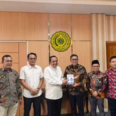 Silaturahim Kebangsaan: Sekjen PDI Perjuangan Hasto Kristiyanto Sambangi UMJ, Perkuat Ikatan Sejarah Bung Karno