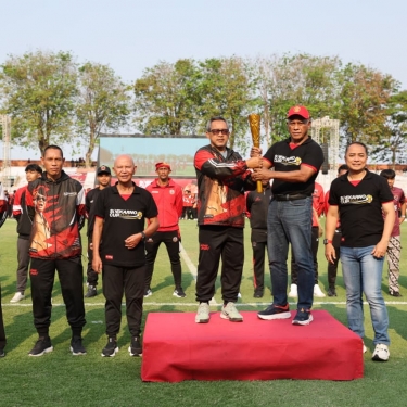 Semarak Jelang HUT Ke-81 Kemerdekaan RI, Soekarno Cup 2026 Resmi Bergulir di Surabaya