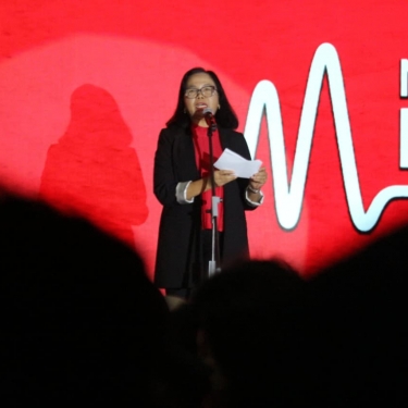 MY Esti Wijayati Dorong Dialog Antargenerasi Lewat Millennium Public Pulse