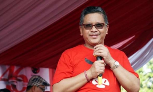 Hasto: Awal Tahun 2019 Prabowo-Sandi Kalah 5-0