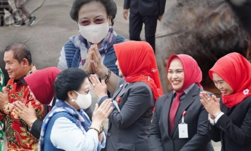 Bupati Eisti: Ibu Ketua Umum Megawati Perkuat Fikir Barisan