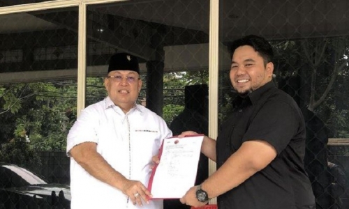 Mochtar Mohammad Resmi Daftar Pencalonan Pilkada Kota Bekasi 2024
