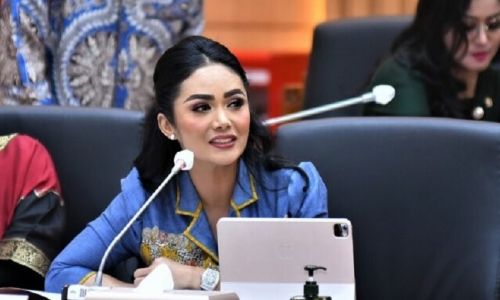 Kris Dayanti Didukung Komunitas Perempuan KoPPI Maju di Pilkada Malang 2024