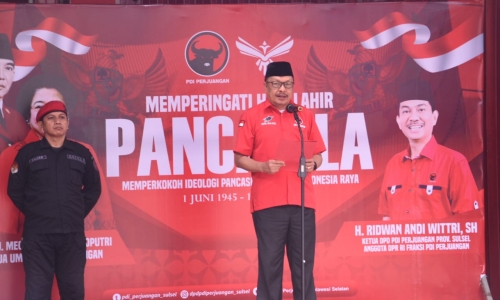 Peringati Hari Lahir Pancasila, PDI Perjuangan Sulsel Gelar Upacara dan Diskusi Kebangsaan