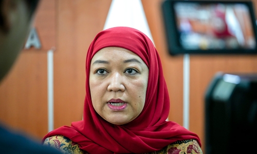 Yuke Tegaskan Pembangunan Tanggul Penahan Rob Miliki Peran Penting Bagi Masyarakat