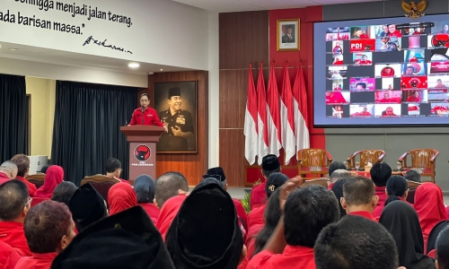 Fraksi PDI Perjuangan DPR RI Minta Kementerian Kebudayaan Hentikan Proyek Penulisan Ulang Sejarah
