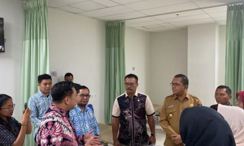 Charles Kagum dengan Pengelolaan RSUP dr. Ben Mboi