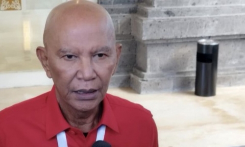 Said Abdullah Salurkan Ratusan Paket Sembako ke Warga Sumenep