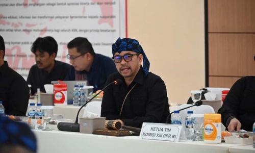 Marinus Gea Soroti Penurunan Fidusia dan PNBP KI