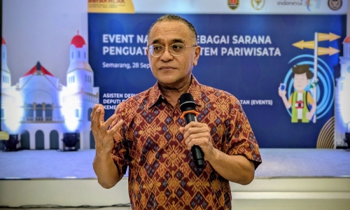 Samuel Soroti Pentingnya Literasi & Pengembangan Ekraf yang Berakar pada Keberagaman Budaya