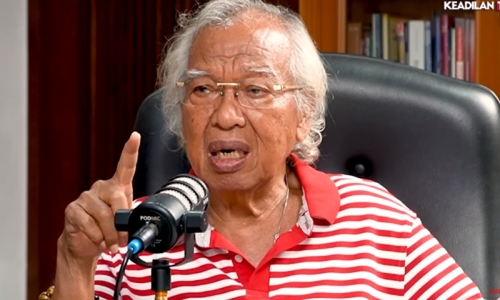 Panda: Soemitro dan Benny Disingkirkan karena Berani Ingatkan Soeharto soal Bisnis anak-anaknya