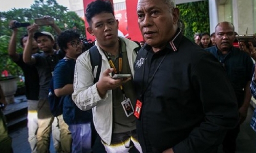 Komarudin Watubun Soal Prabowo Ingin Tanam Sawit di Papua: Menjaga Alam Berarti Tak Merusak Hutan dengan Perluasan Kebun Sawit