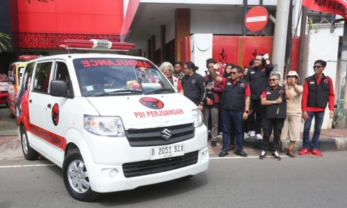 Ribka Tjiptaning: Relawan Kesehatan PDI Perjuangan Siap Turun Bersama Rakyat di Wilayah Bencana