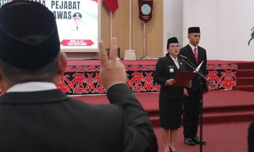 Karolin Lantik Pejabat Pimpinan Tinggi Pratama dan Administrator