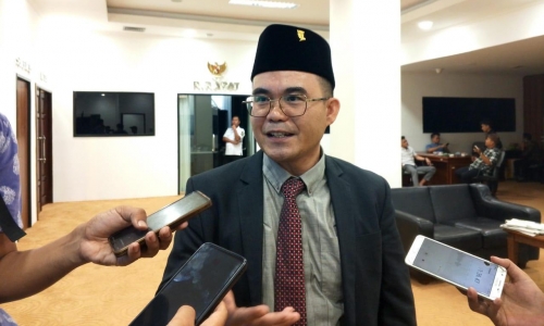 Yeremia Mendrofa Ingatkan APBD Banten Harus Berpihak Kepada Masyarakat Miskin