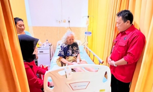 Aksi Sigap Kader-Kader Ngawi Bantu Ibunda 'Banteng Lawas' 