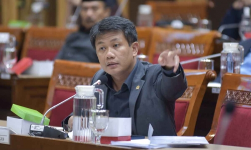 Bonnie Triyana Tegaskan Guru Harus Sejahtera