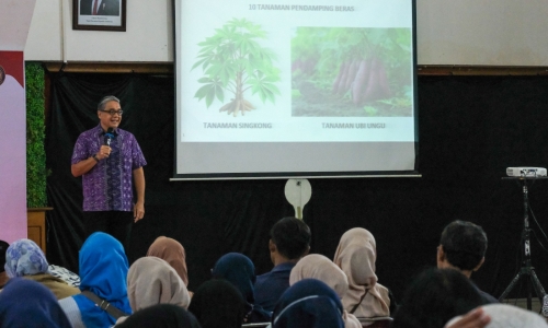 Peringati Hari Bumi, Putra Ajak Pelaku Wisata Jaktim Budayakan Gerakan Menanam