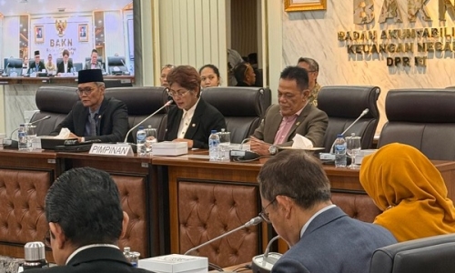 Mercy Chriesty Barends Terpilih sebagai Ketua Pansus RUU Daerah Kepulauan: Perjuangkan Keadilan Bagi Daerah Kepulauan