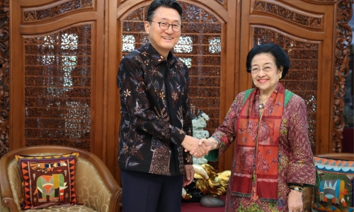 Megawati Soekarnoputri Terima Dubes Korsel dan UEA