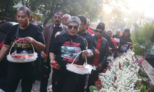 Gelar Tabur Bunga Peringati Peristiwa Kudatuli