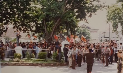 30 Tahun Kudatuli, Menyelami Kembali Memori Kelam di Jalan Diponegoro